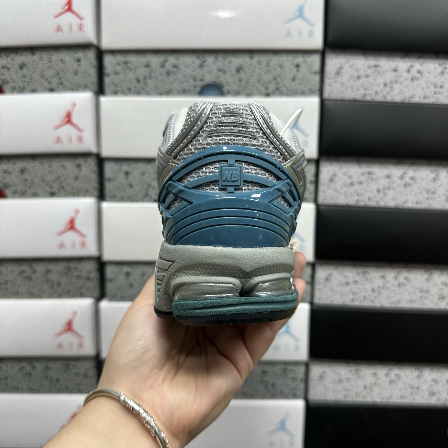 New Balance 1906 Sneakers detail 3