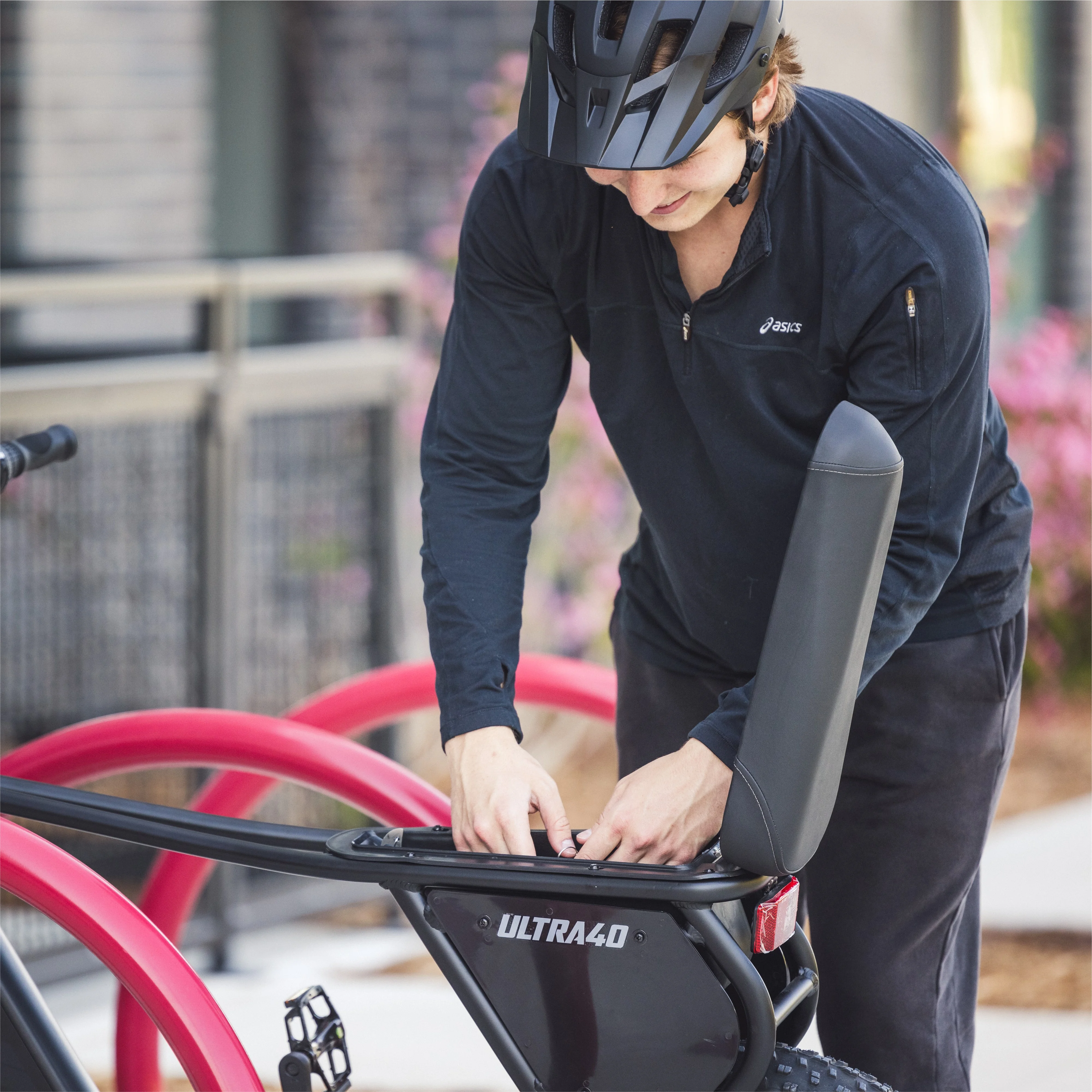 Hyper Ultra 40 20in Electric Bike, 250W, Matte Black
