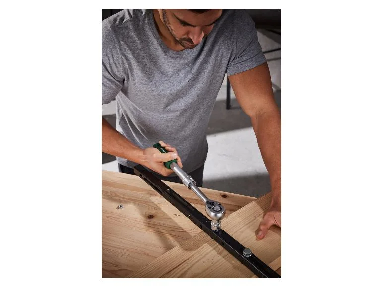 Cliquet(s) télescopique(s)