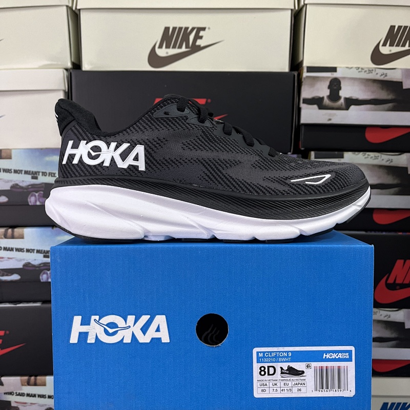 Hoka Clifton 9 Sneakers