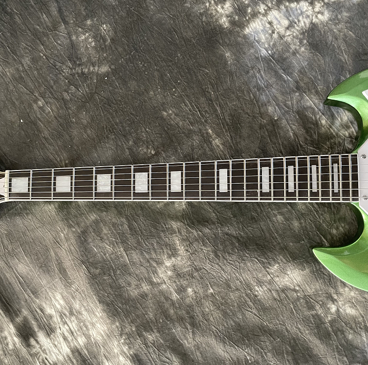 Top SG Electric Guitar Metallic Green KIRK DOUGLAS Tremolo Bridge Chrome