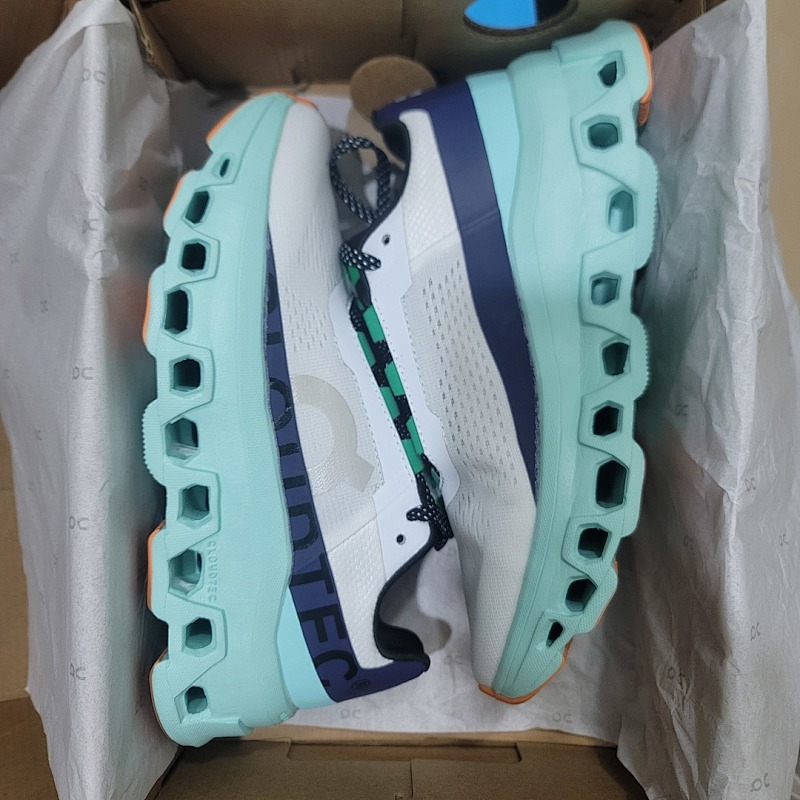 On Cloudmonster colour options