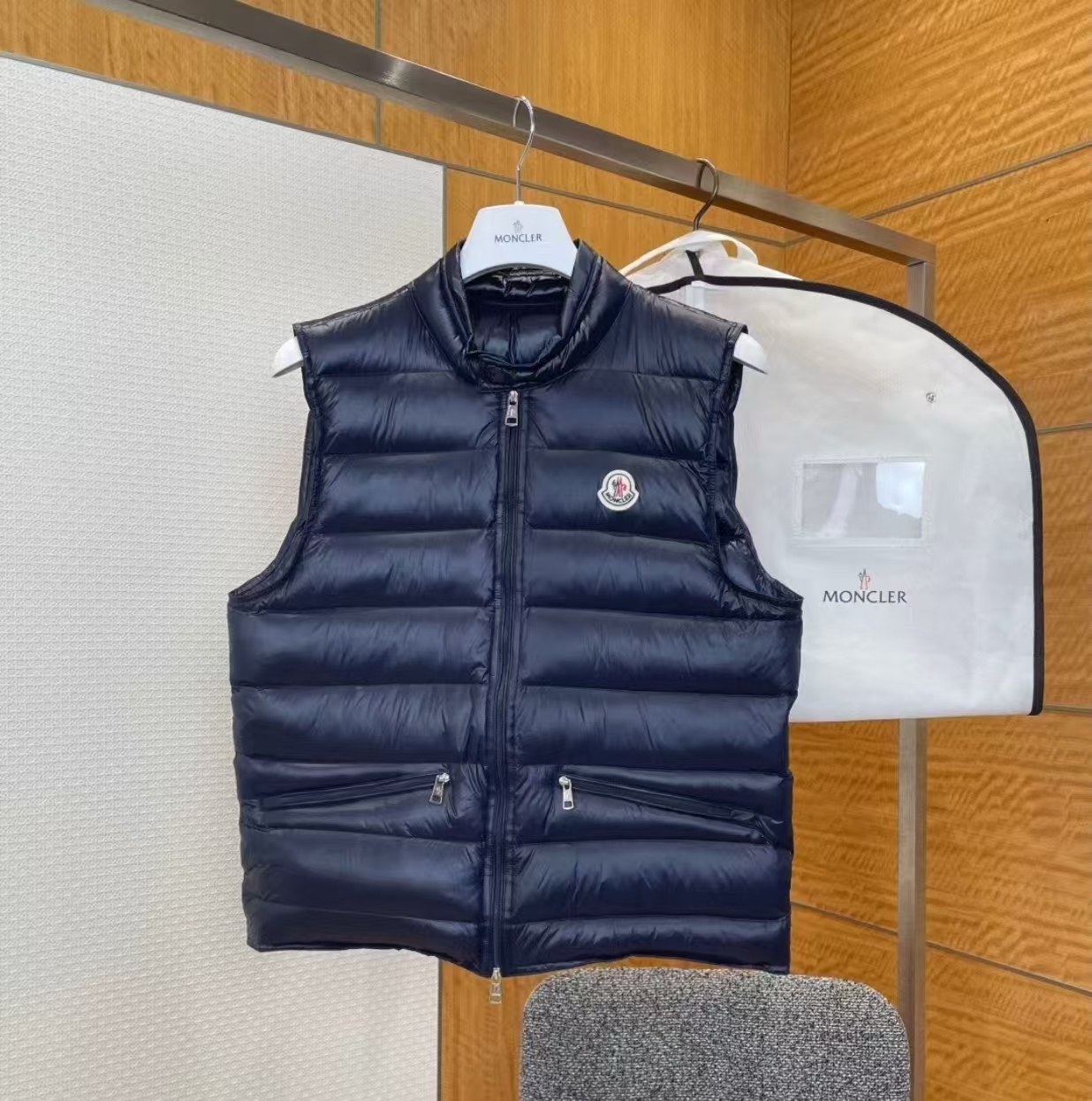 Moncler Puffer Vest Navy
