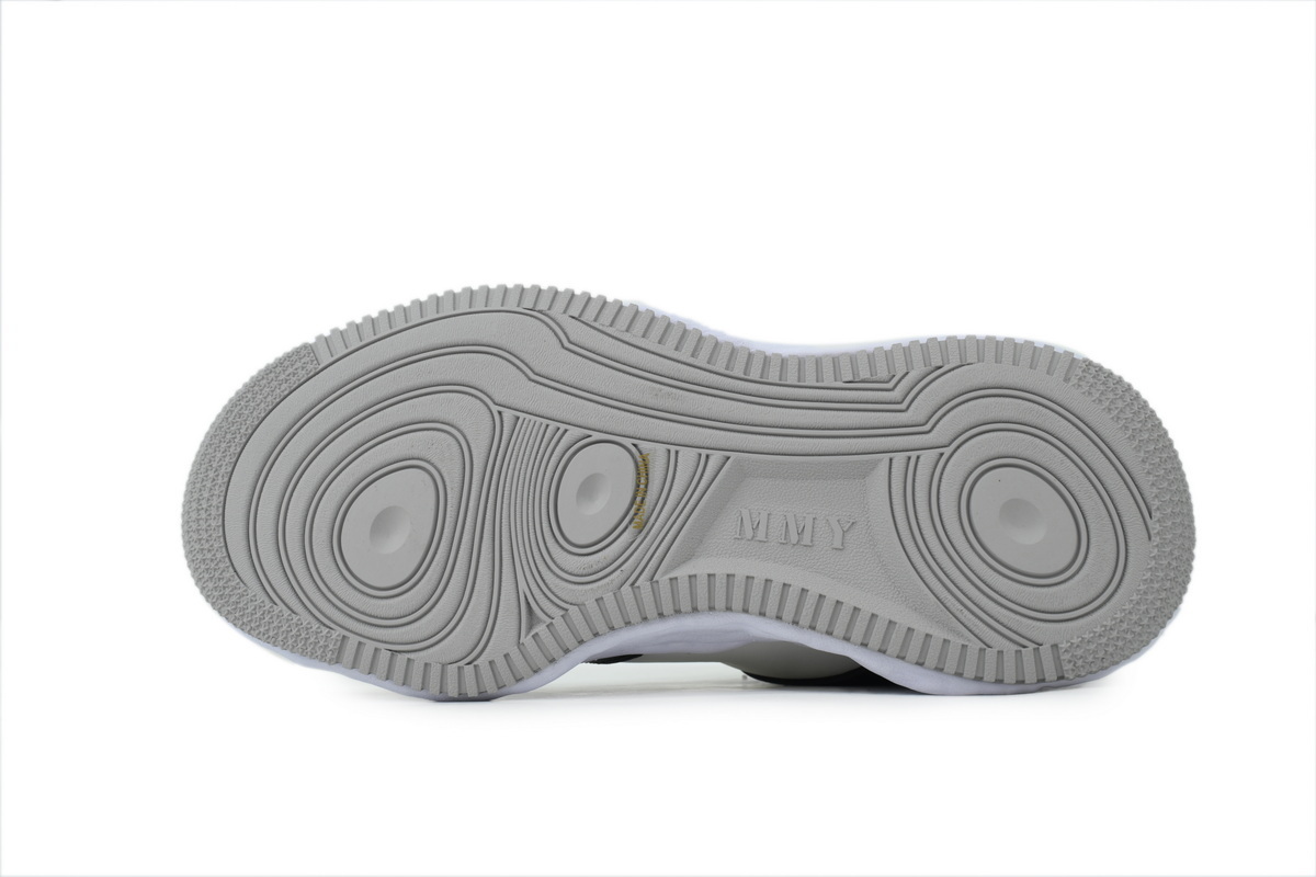 Mihara Yasuhiro Black And White NO.740