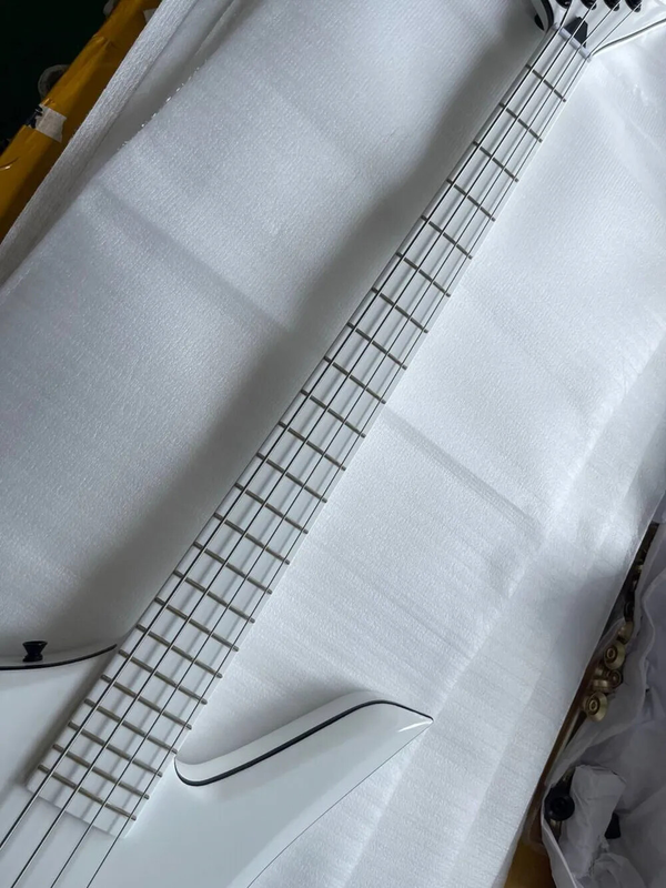 New 4 Strings White Body Electric Bass Guitar with Maple Neck,Black Hardware