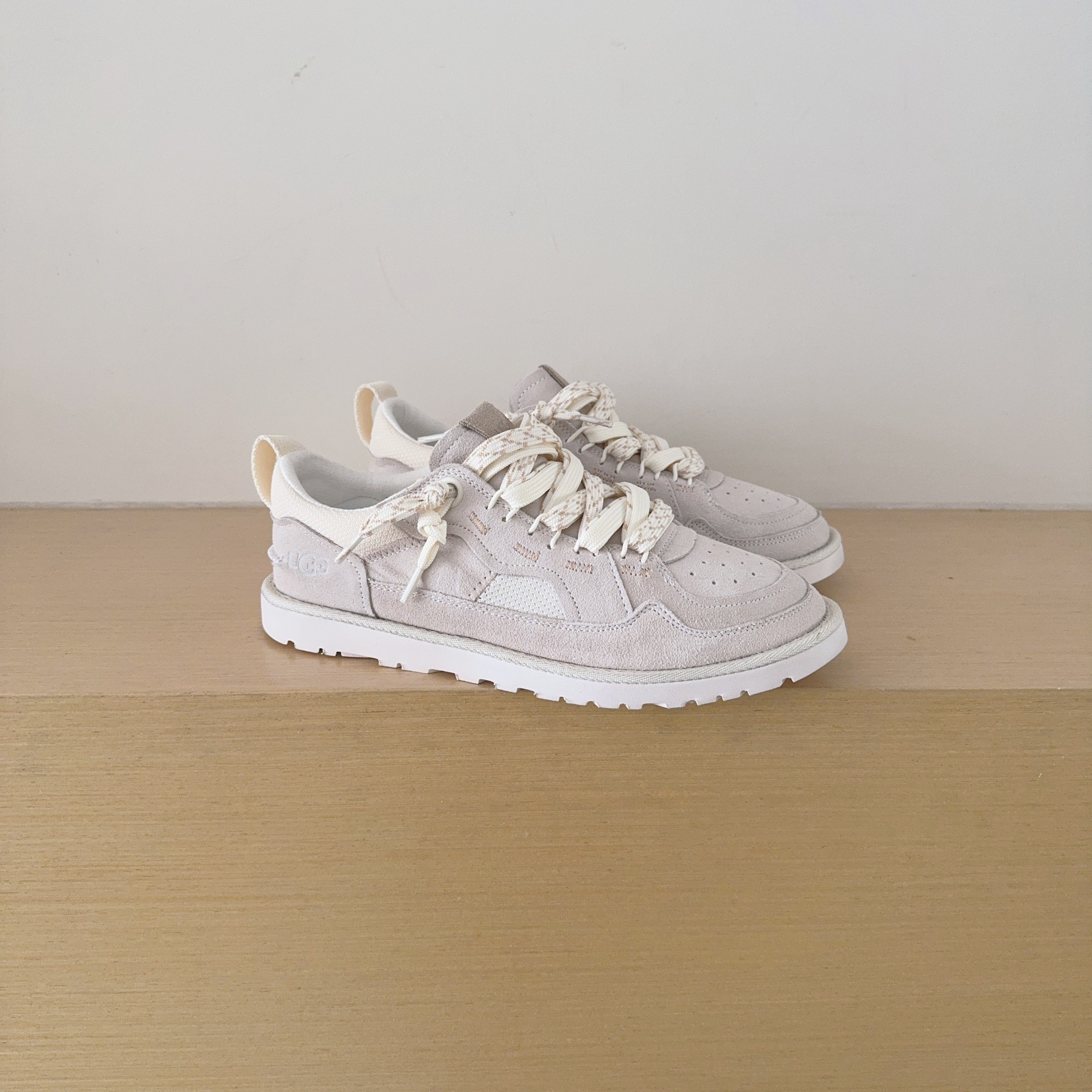 UGG Footwear Style 077