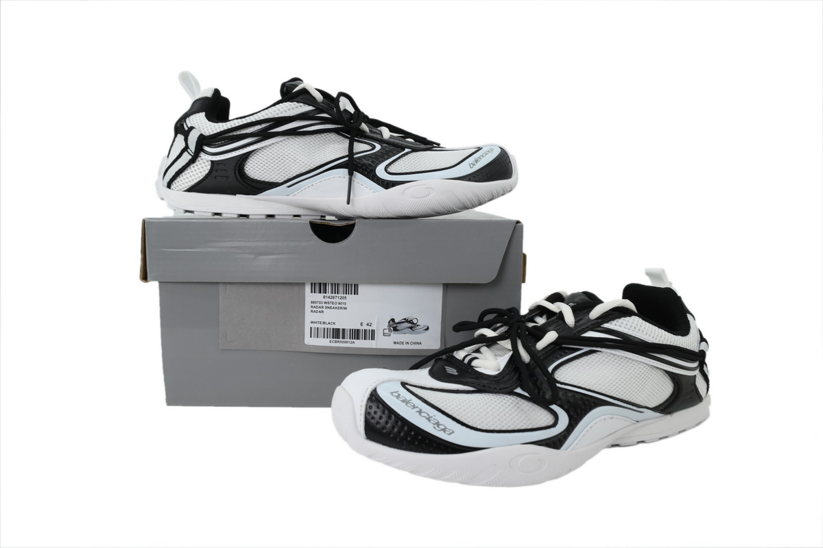 Balenciaga Radar Black White 865703 WSTEO 9010