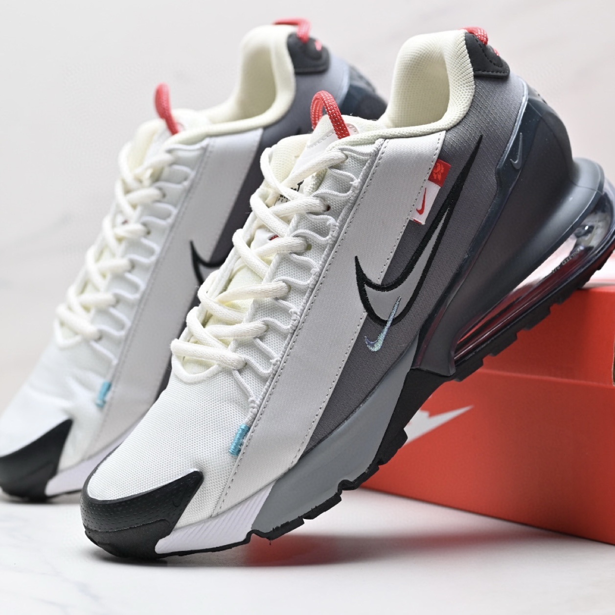 Nike Air Max Pulse