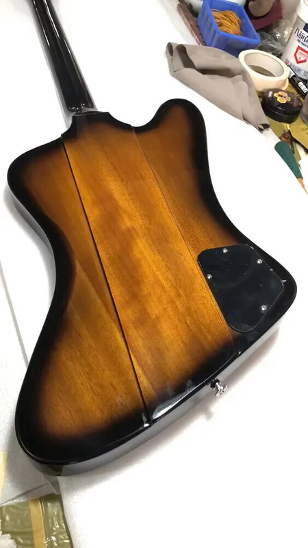 Top Electric Guitar Mahogany Body FinishSunburst Chrome1 Hardware Left Hand