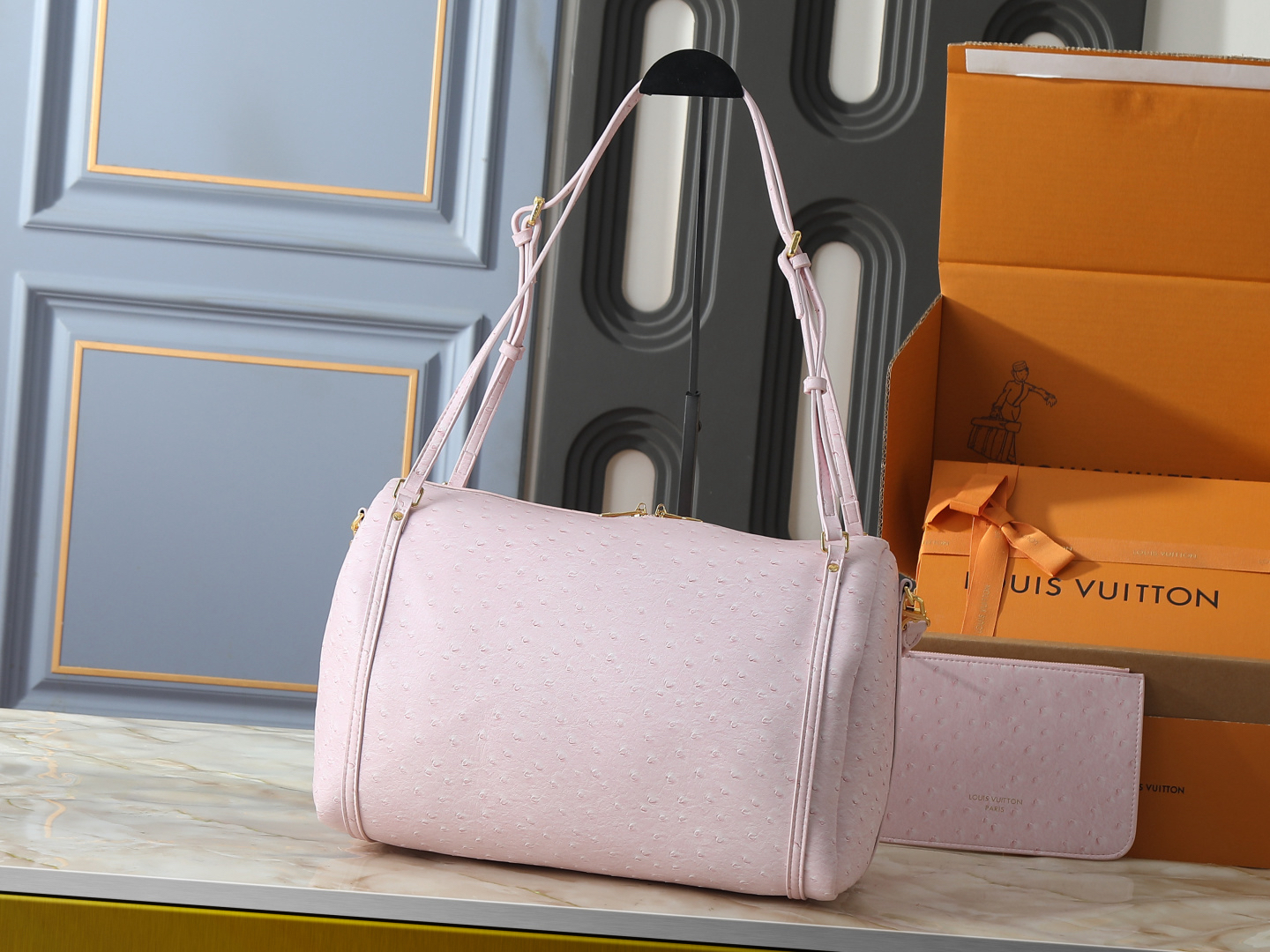 LV Speedy Soft 30（Ostrich Embossed）