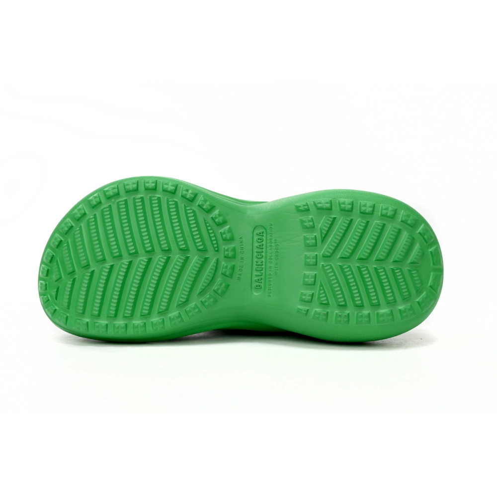 BALENCIAGA Pool Crocs Green 677386 W1S8E 3033 - ogsneaker