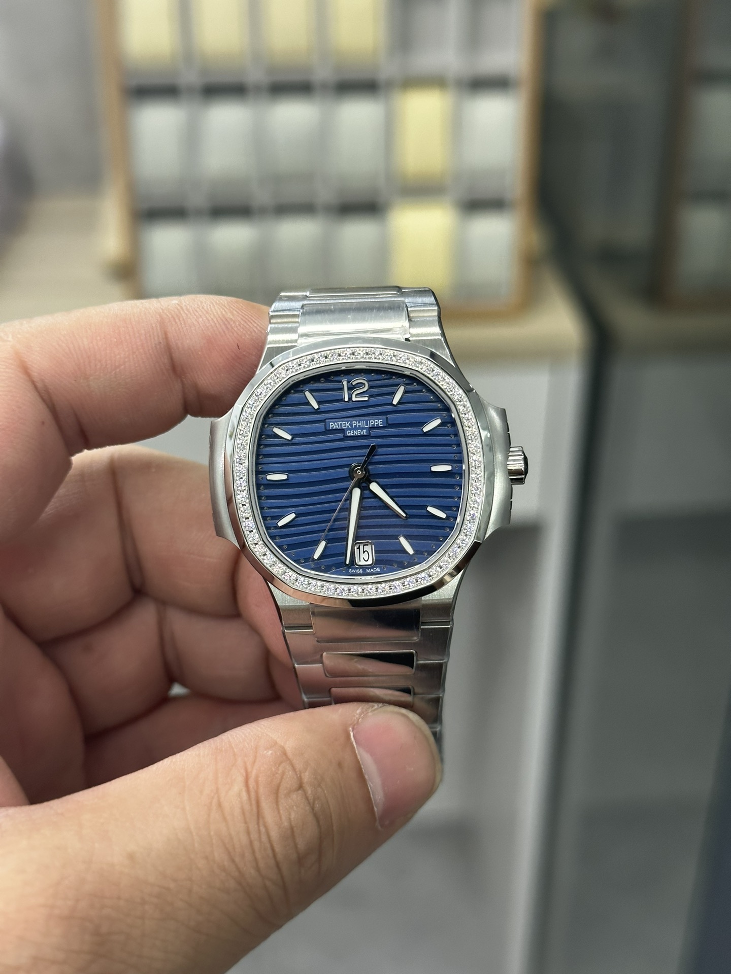 【Super Clone】Patek Philippe Nautilus Ladies Stainless Steel Blue Dial 7118 1200A 001 35mm