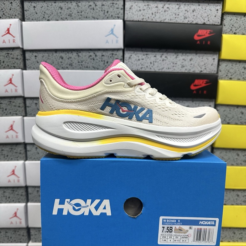 Hoka Clifton 9 Wide Sneakers