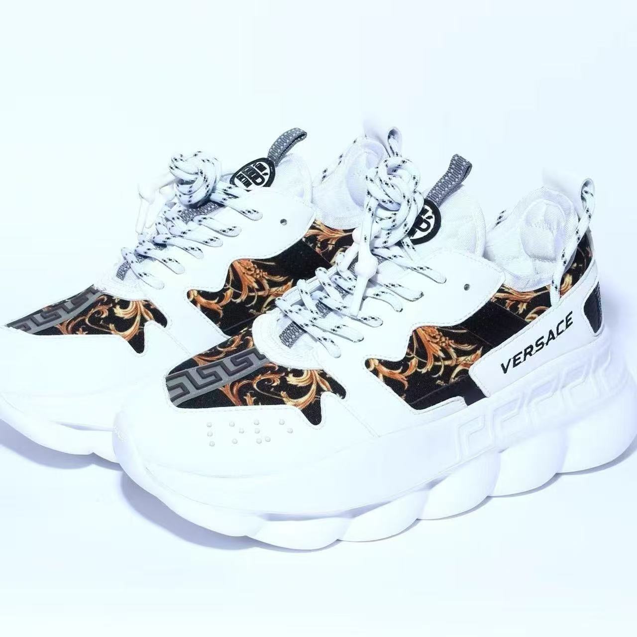 Versace Chain Reaction