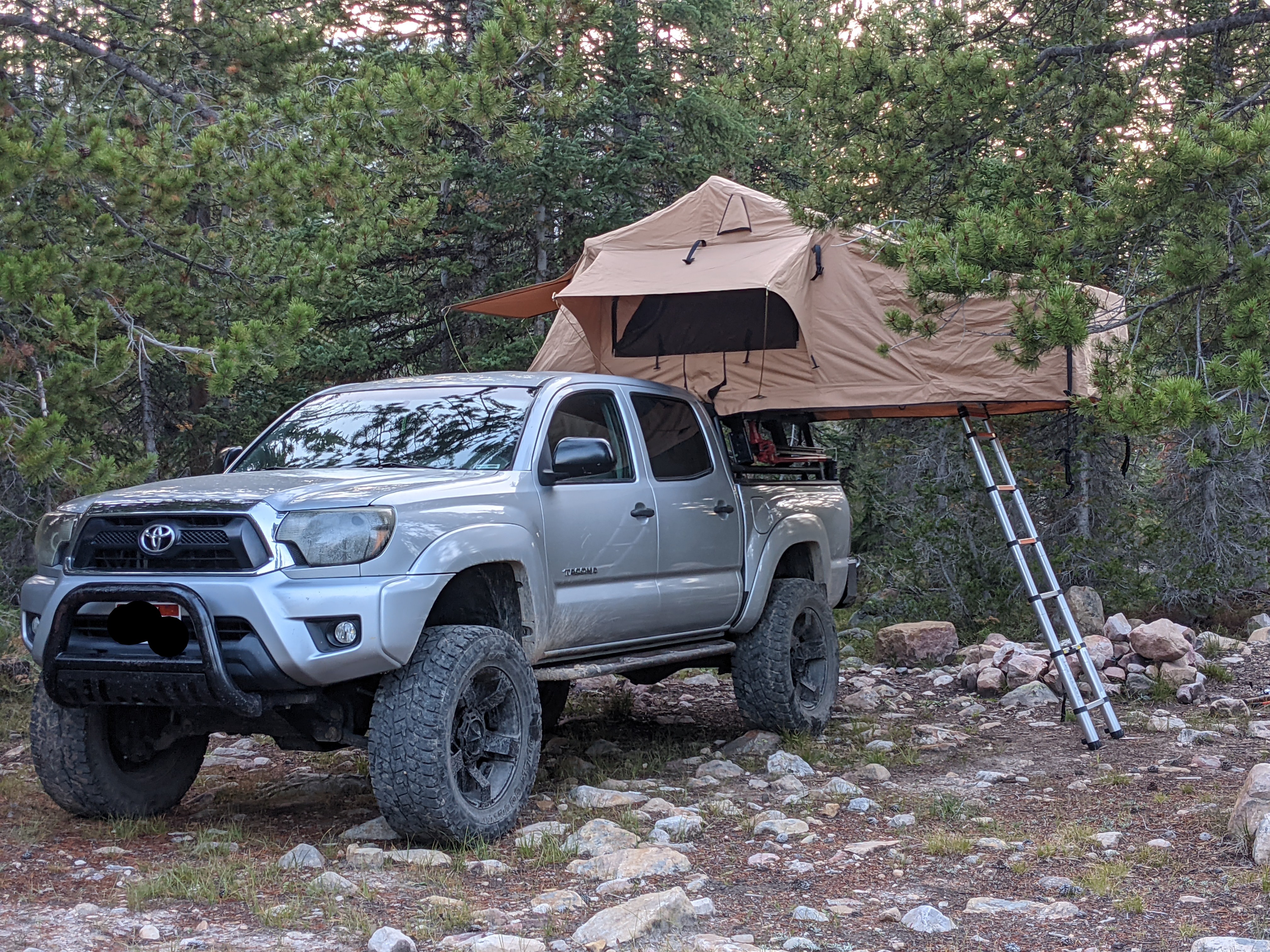2-3 Person Sunroof Rooftop Tent with Skyline Rainfly and Ladder
