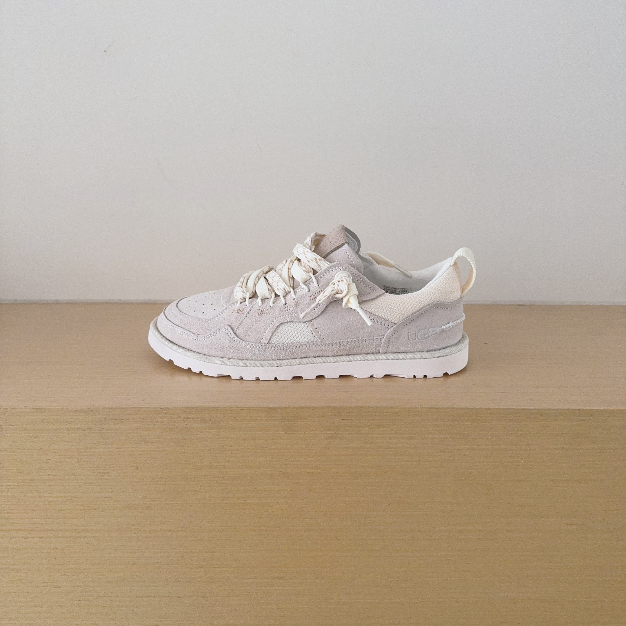 UGG Footwear Style 077