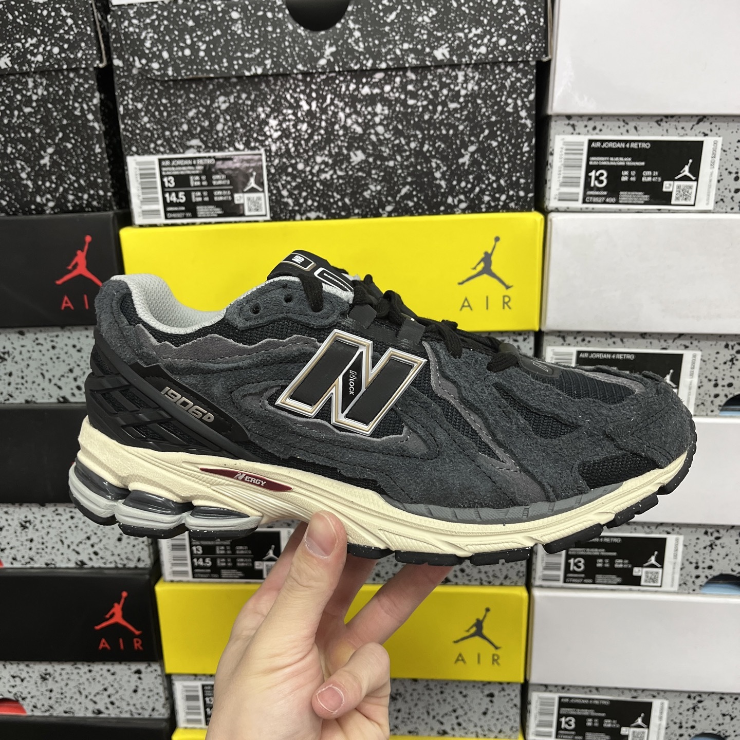 New Balance 1906 Sneakers detail 3
