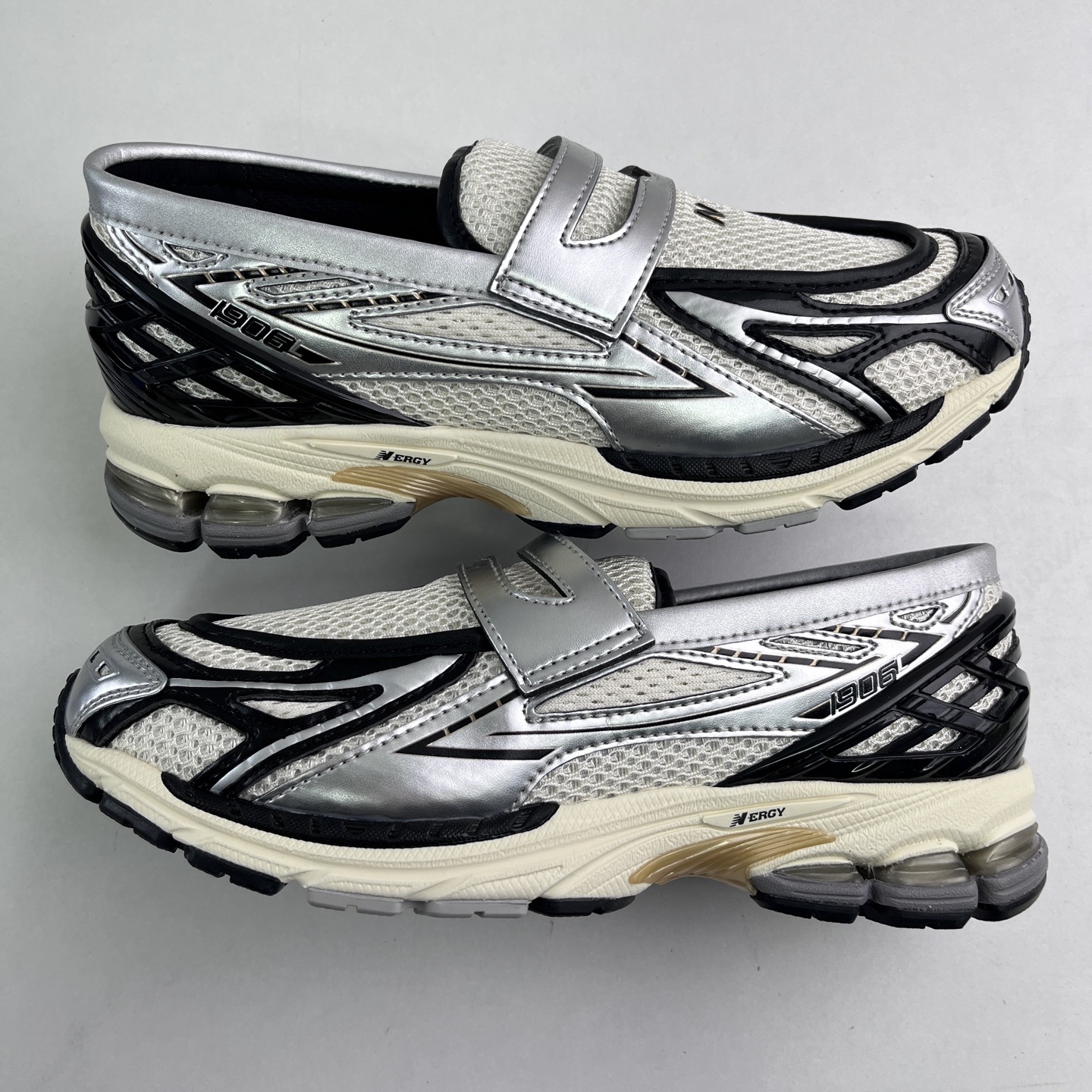 New Balance 1906 Loafer Sneakers detail 3