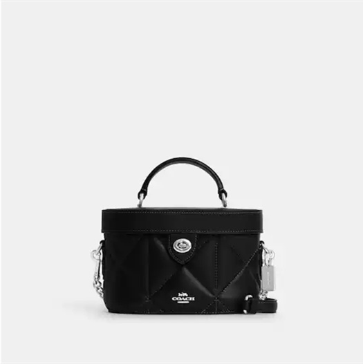COAthtCH Classic handbags