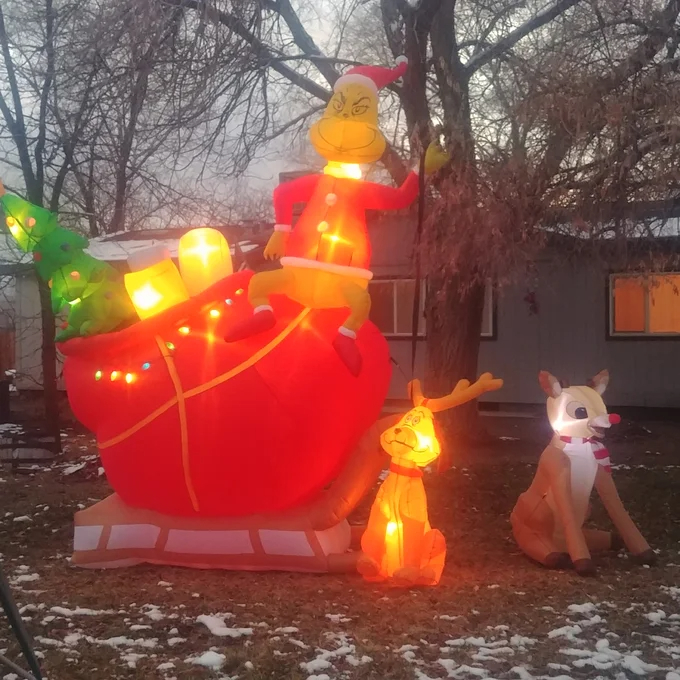 Airblown Grinch and Max in Sleigh Colossal Scene Inflatable