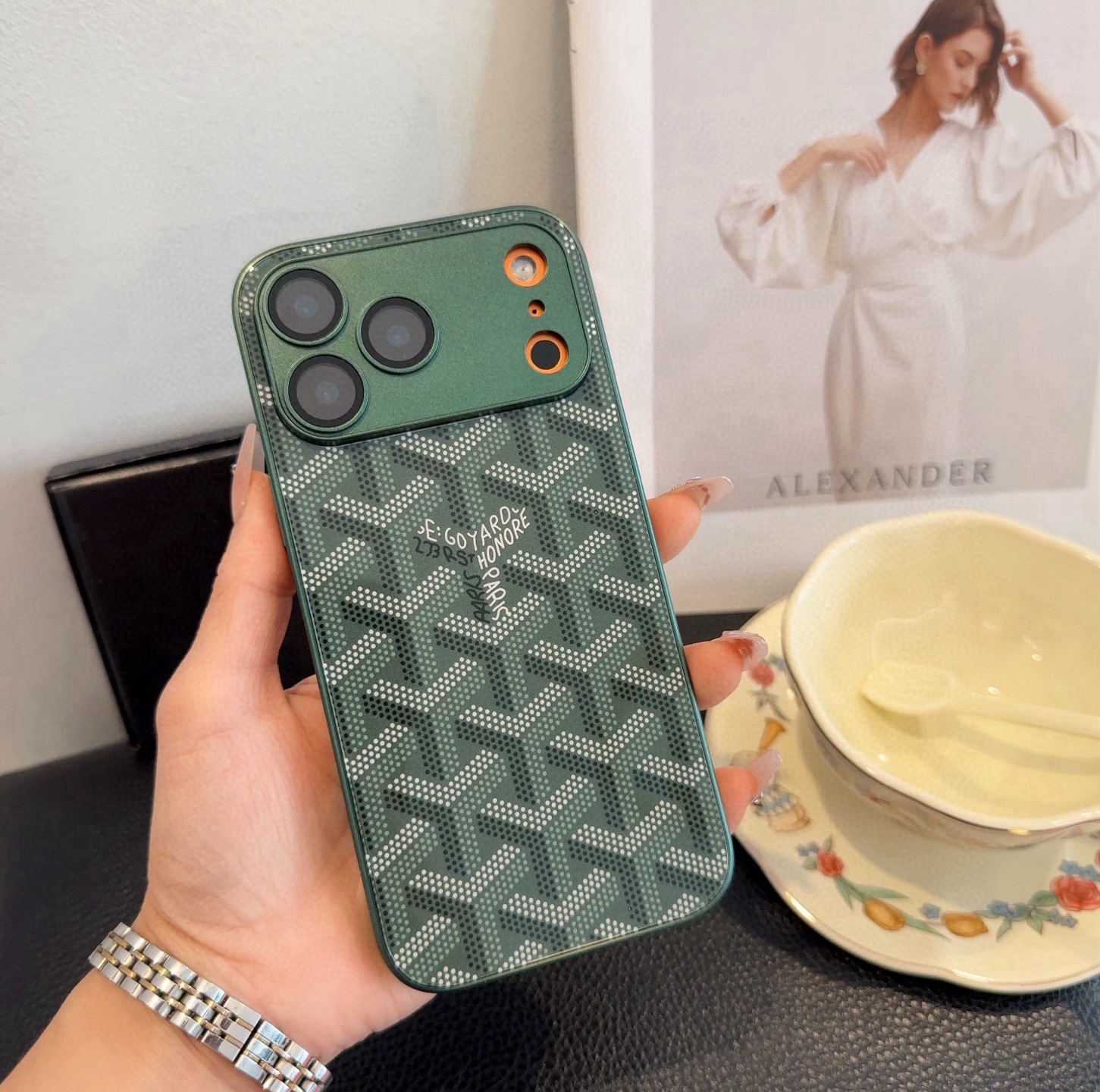 Goyard Classic Monogram Full Coverage Lens Frame Ultra Slim Luxury Phone Case