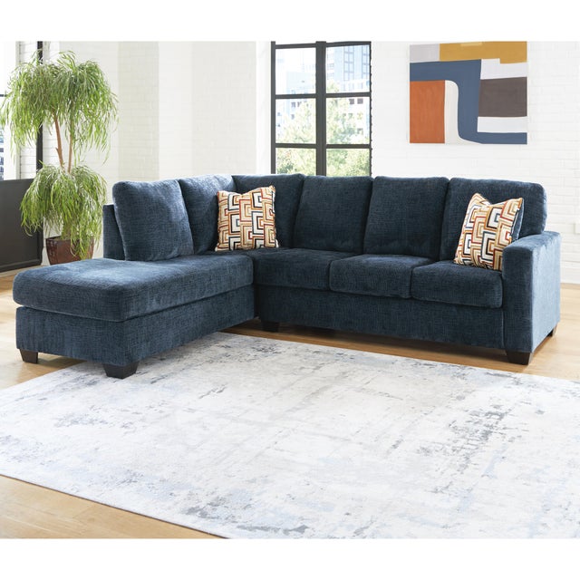 Aviemore 2-Piece Sectional with Chaise