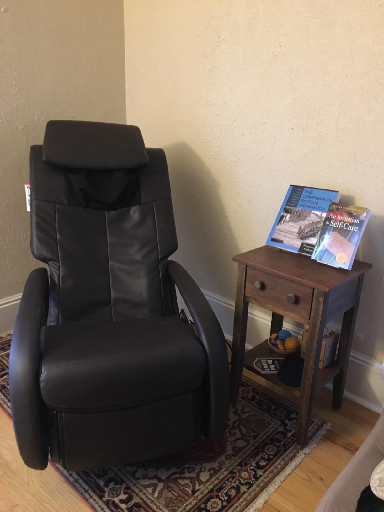 Human Touch WholeBody 7.1 Living Room Recliner Massage Chair