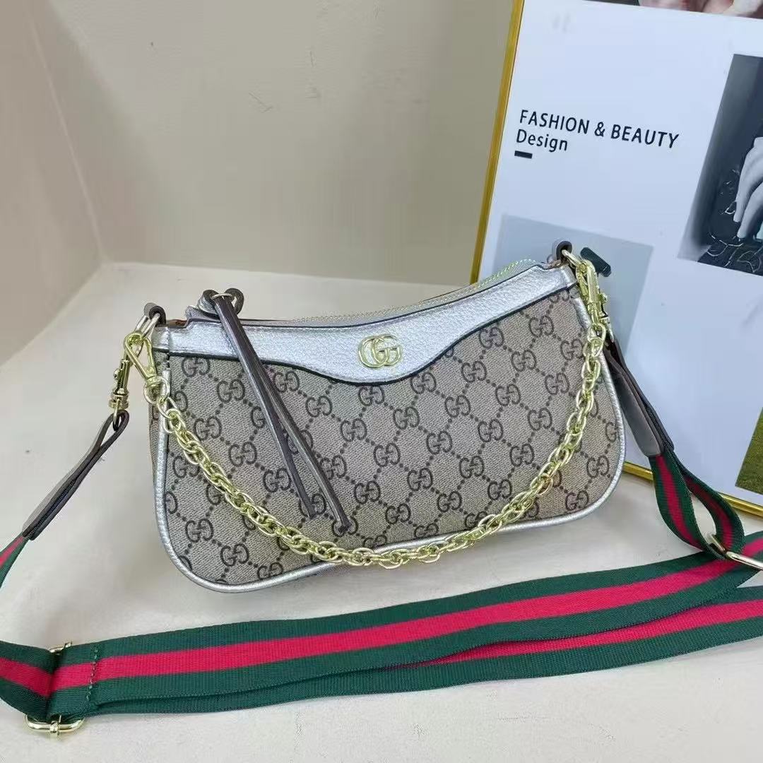 Gucci new underarm/mahjong bag