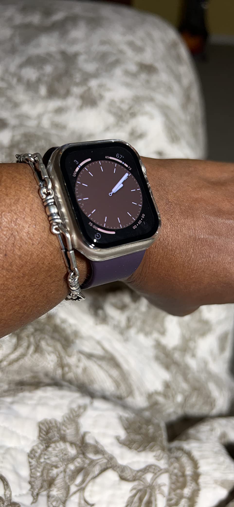 Apple Watch 8 Smart Watch w/ Midnight Case with Midnight Sport