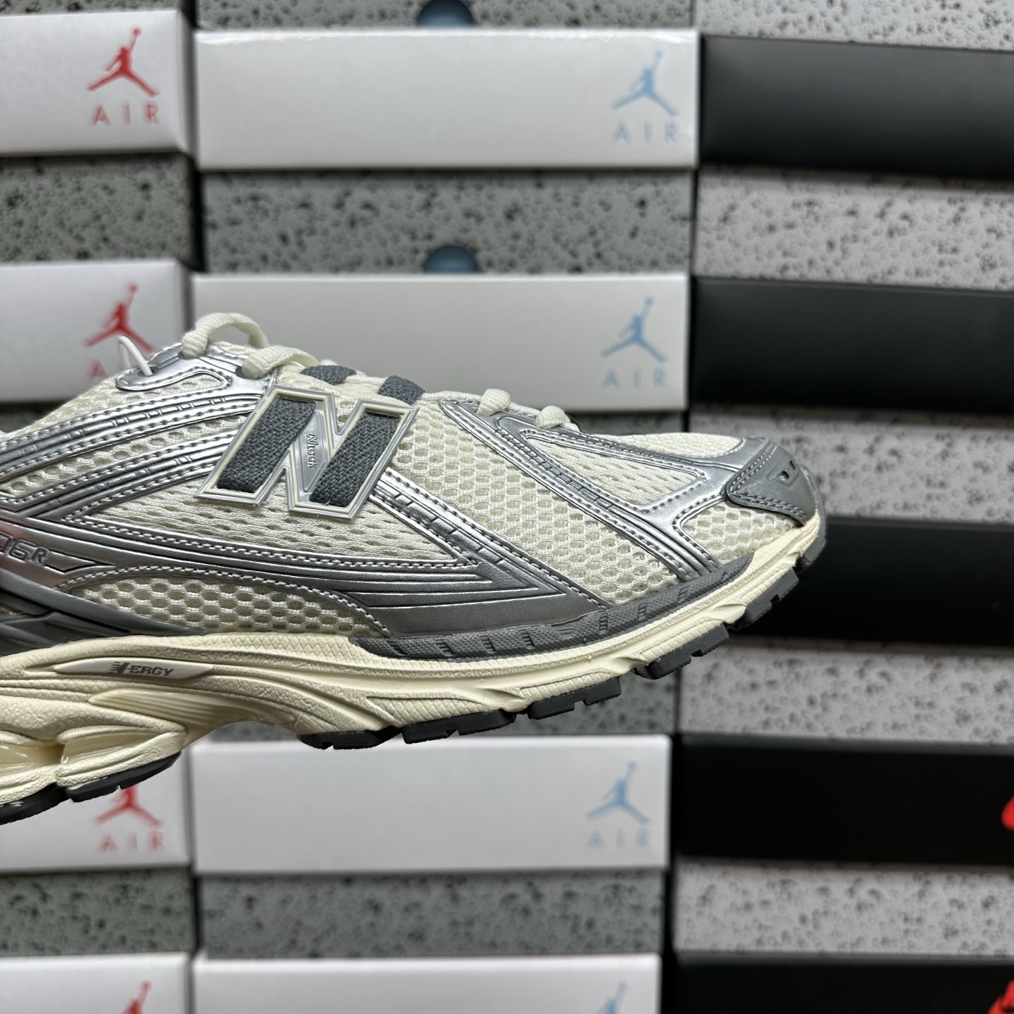New Balance 1906 Sneakers detail 3