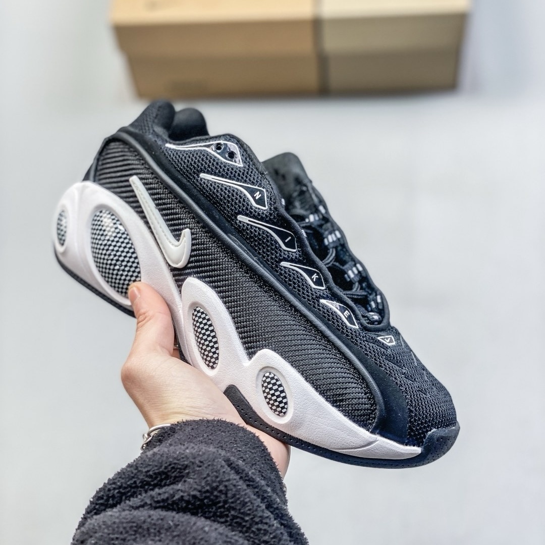 Nike Hot Step