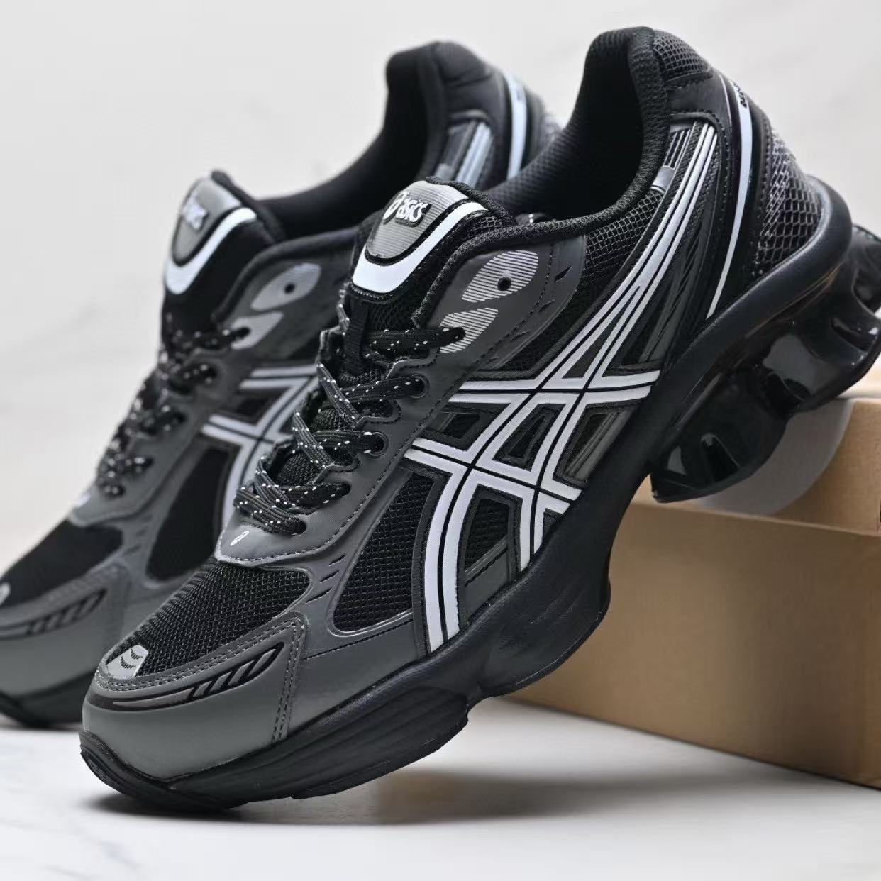 ASICS Gel-Kinetic Fluent