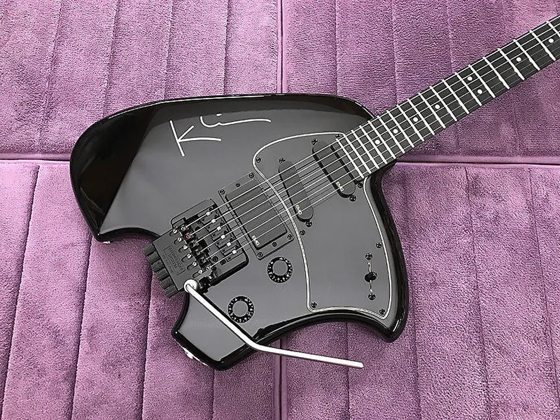 Vintage USA GK4T Black Headless Guitar TransTrem Vibrato Arm, Set-Up