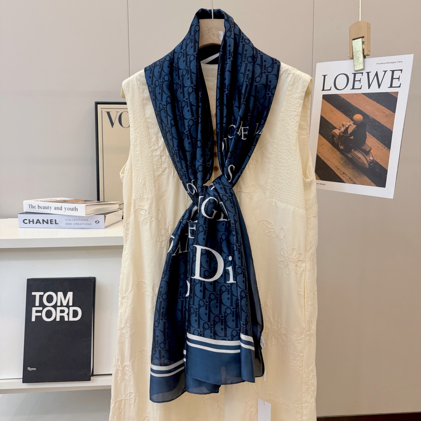 Dior Scarf Style 042 SKU images