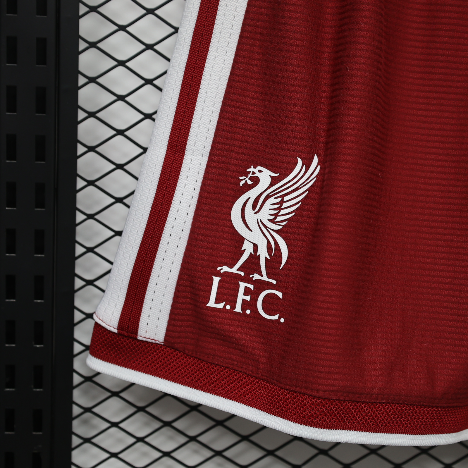 Liverpool Home Soccer Shorts Player Version 26/27
