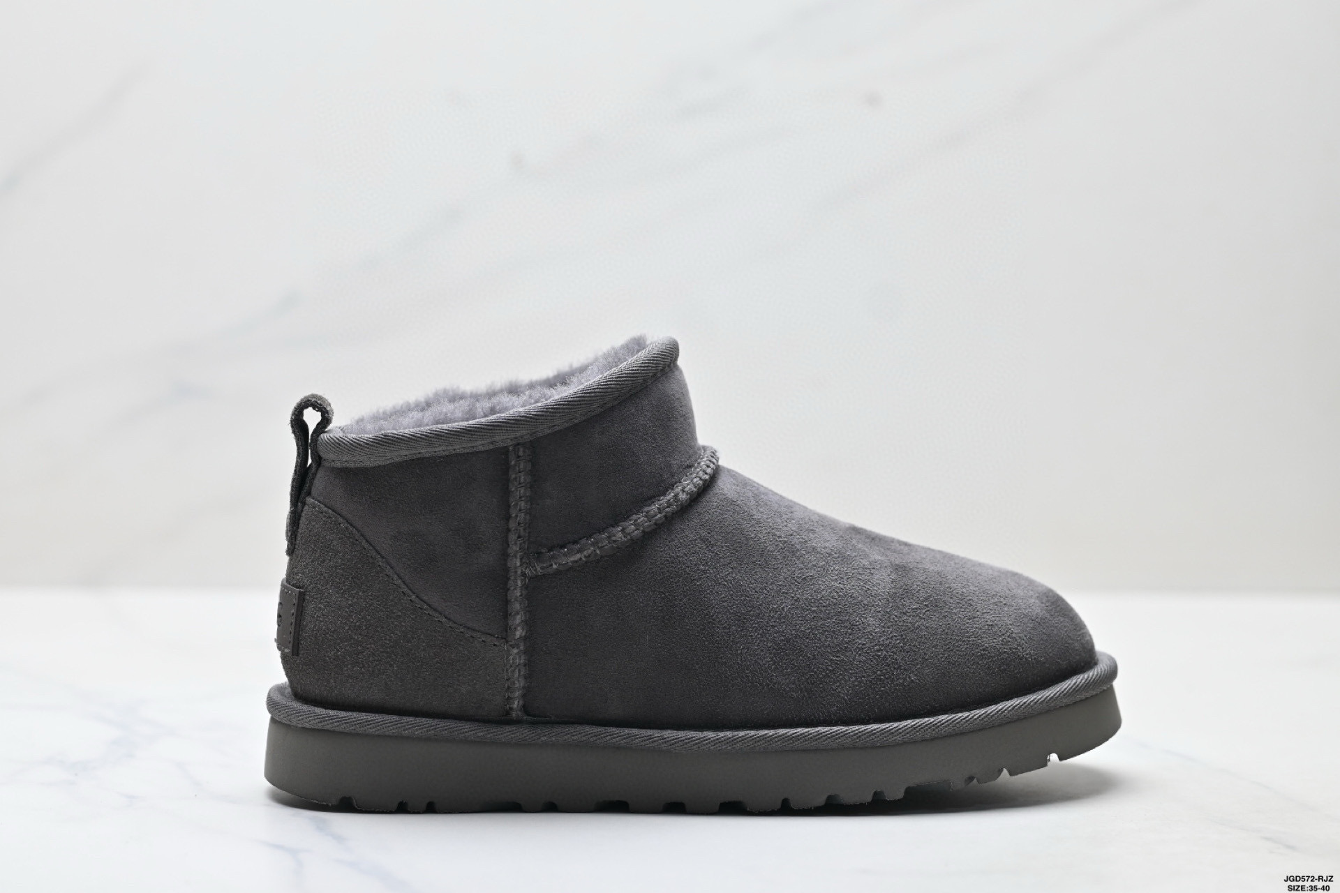 UGG Classic Ultra Mini Detail 15
