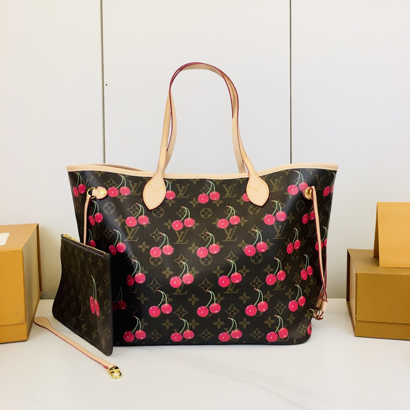 Louis Vuitton M13263