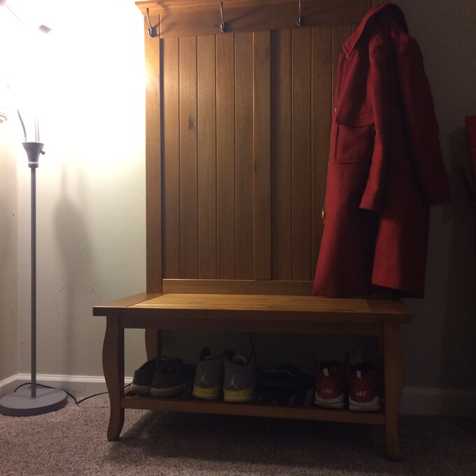 Bernnadette 40'' Wide Pine Solid Wood Hall Tree with Bench