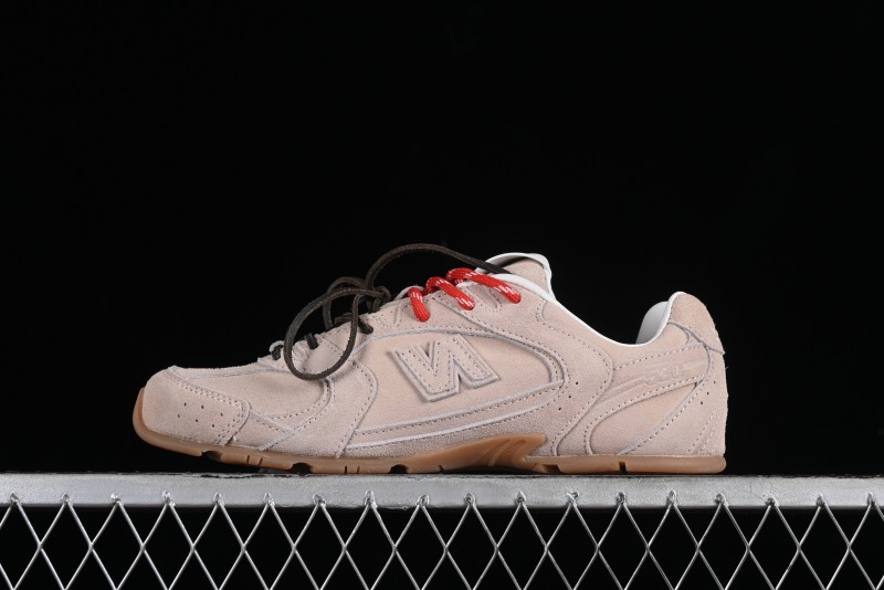 MiuMiu x New Balance 530