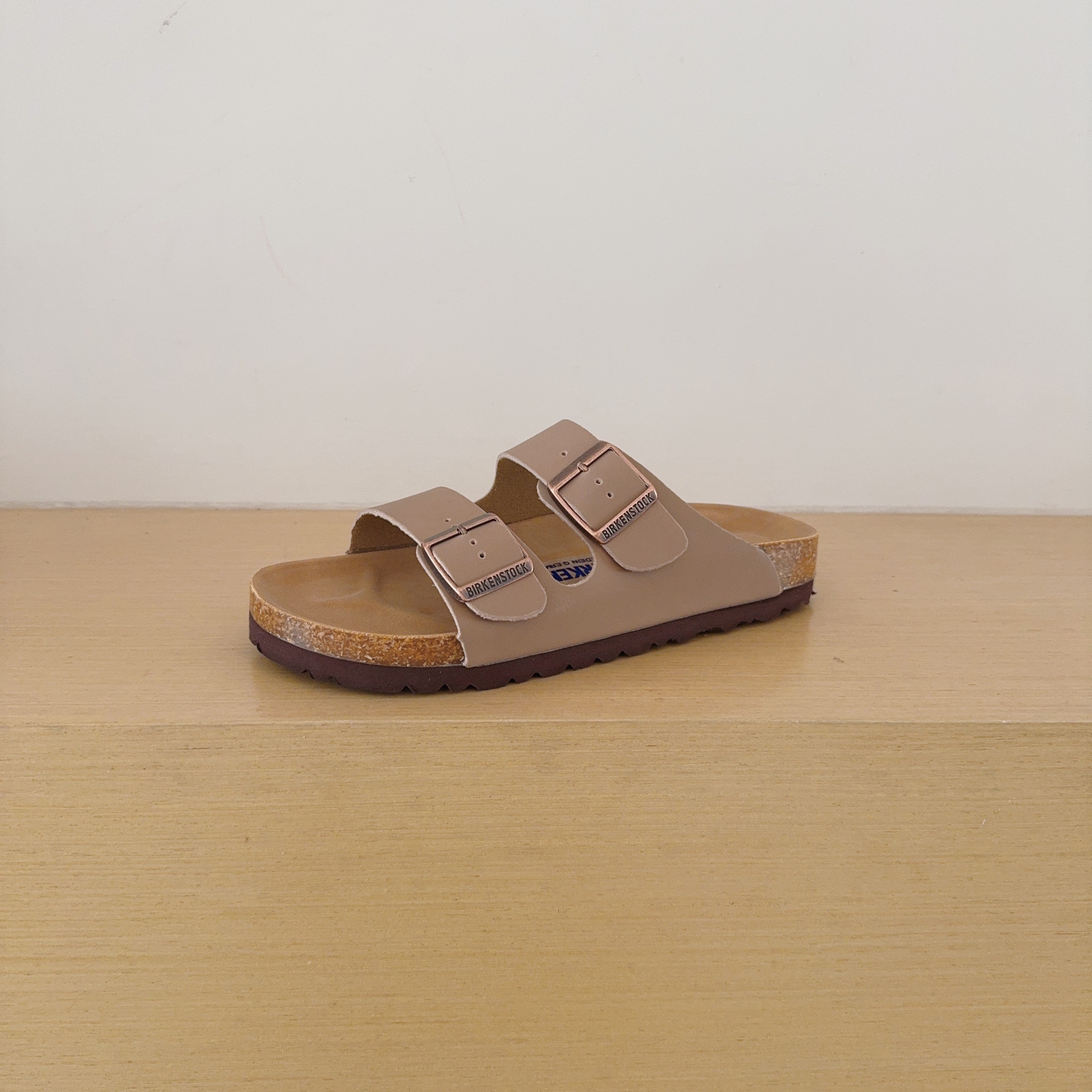 UGG Kids Matte And Gloss Series Birken-Style Two-Strap Sandals Adult And Kids