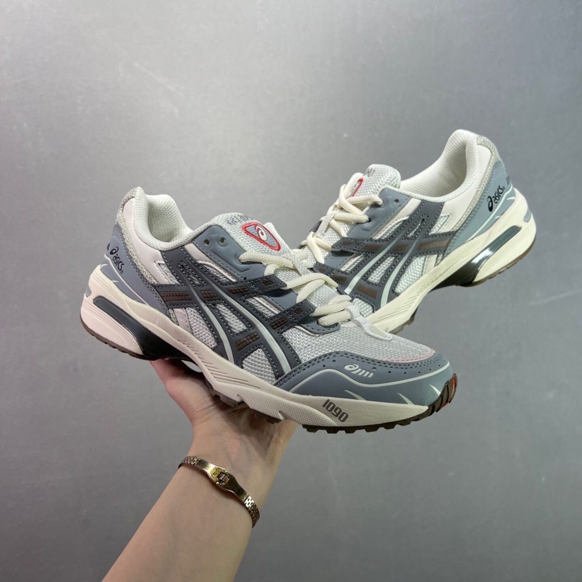 ASICS Gel-1090