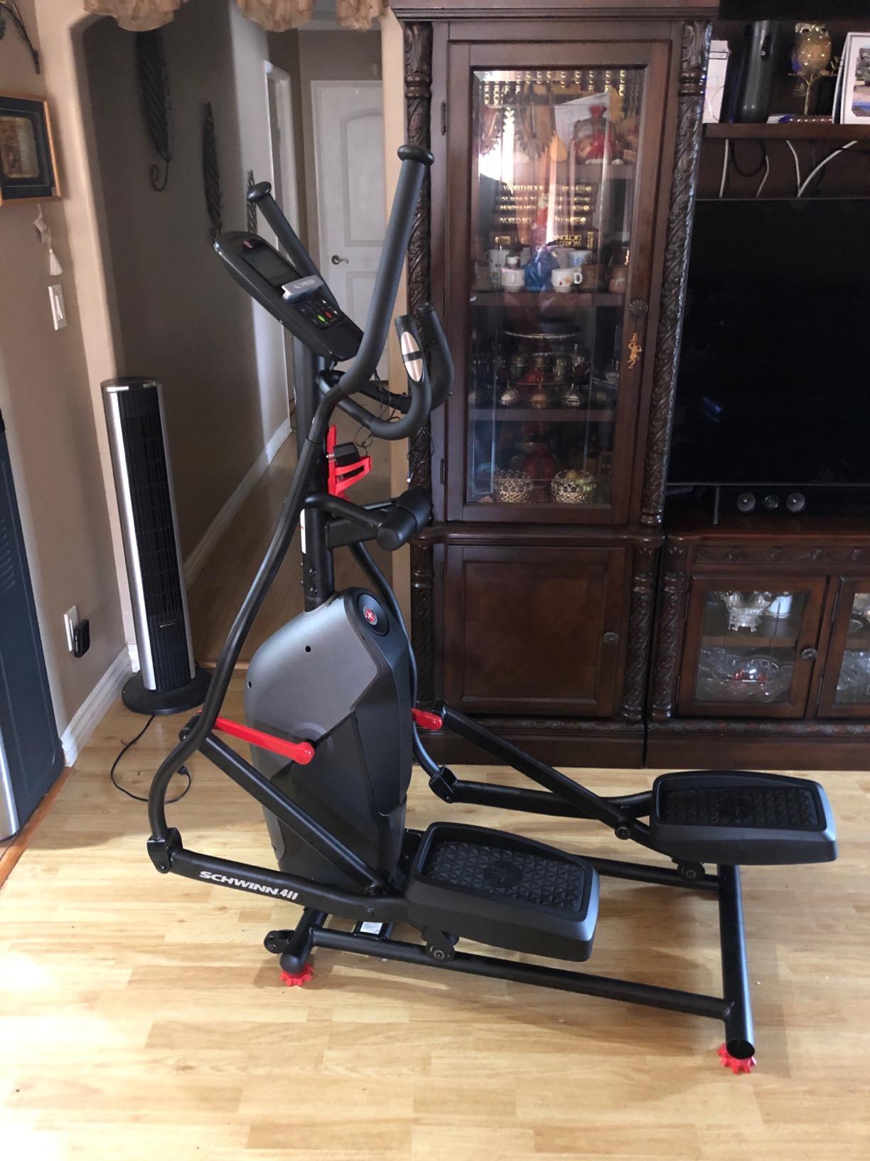 SCHWINN Fitness 411 Compact Elliptical Machine