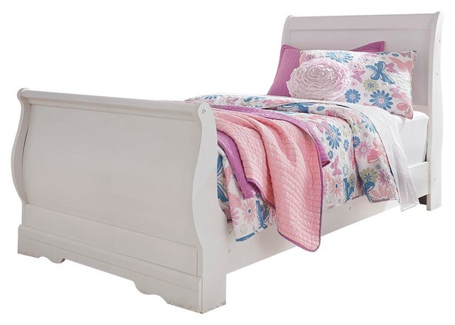Anarasia / Huey Vineyard Sleigh Bed