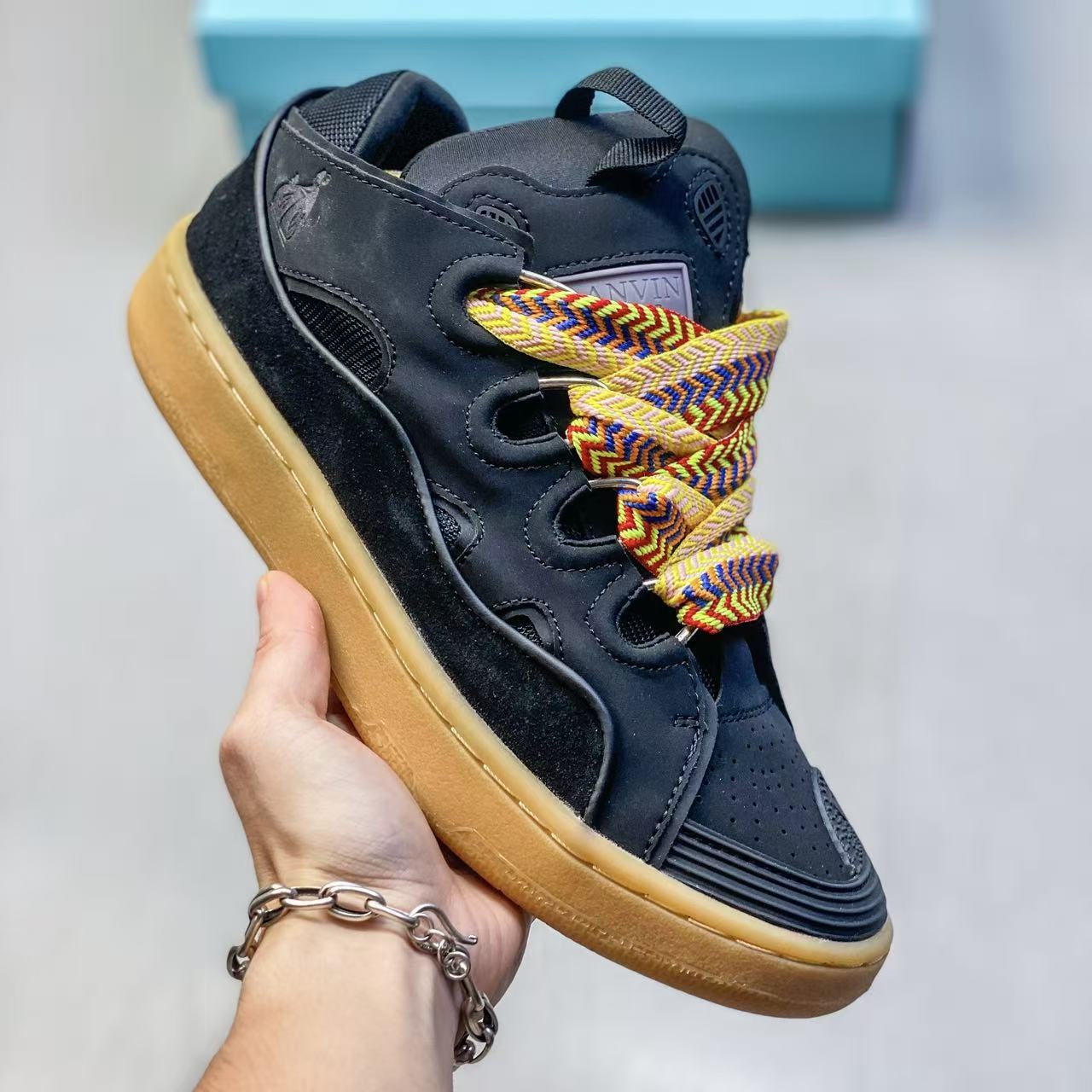 Lanvin Curb