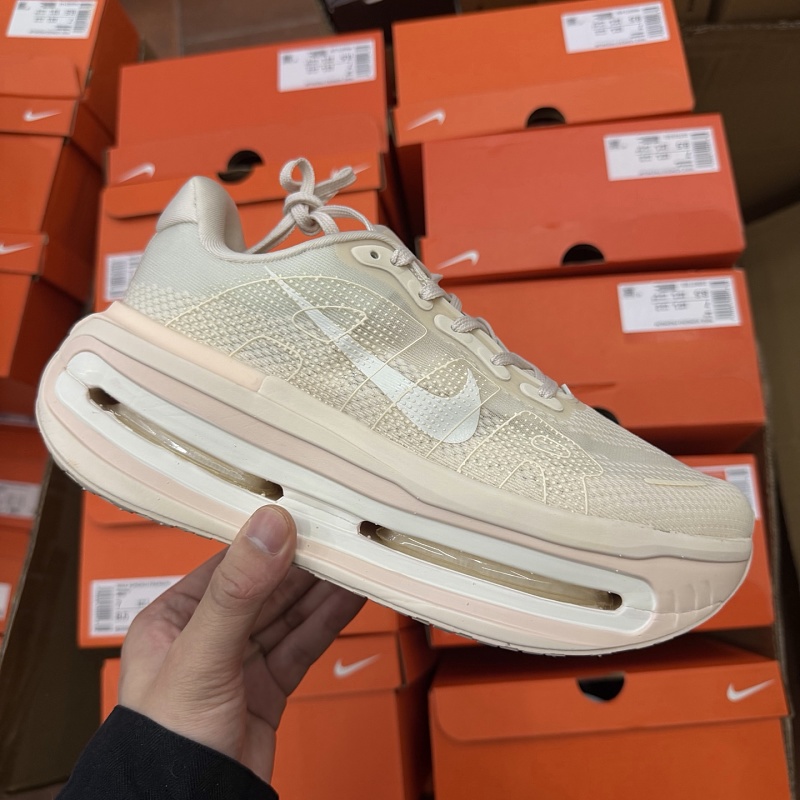 Nike Vomero Premium