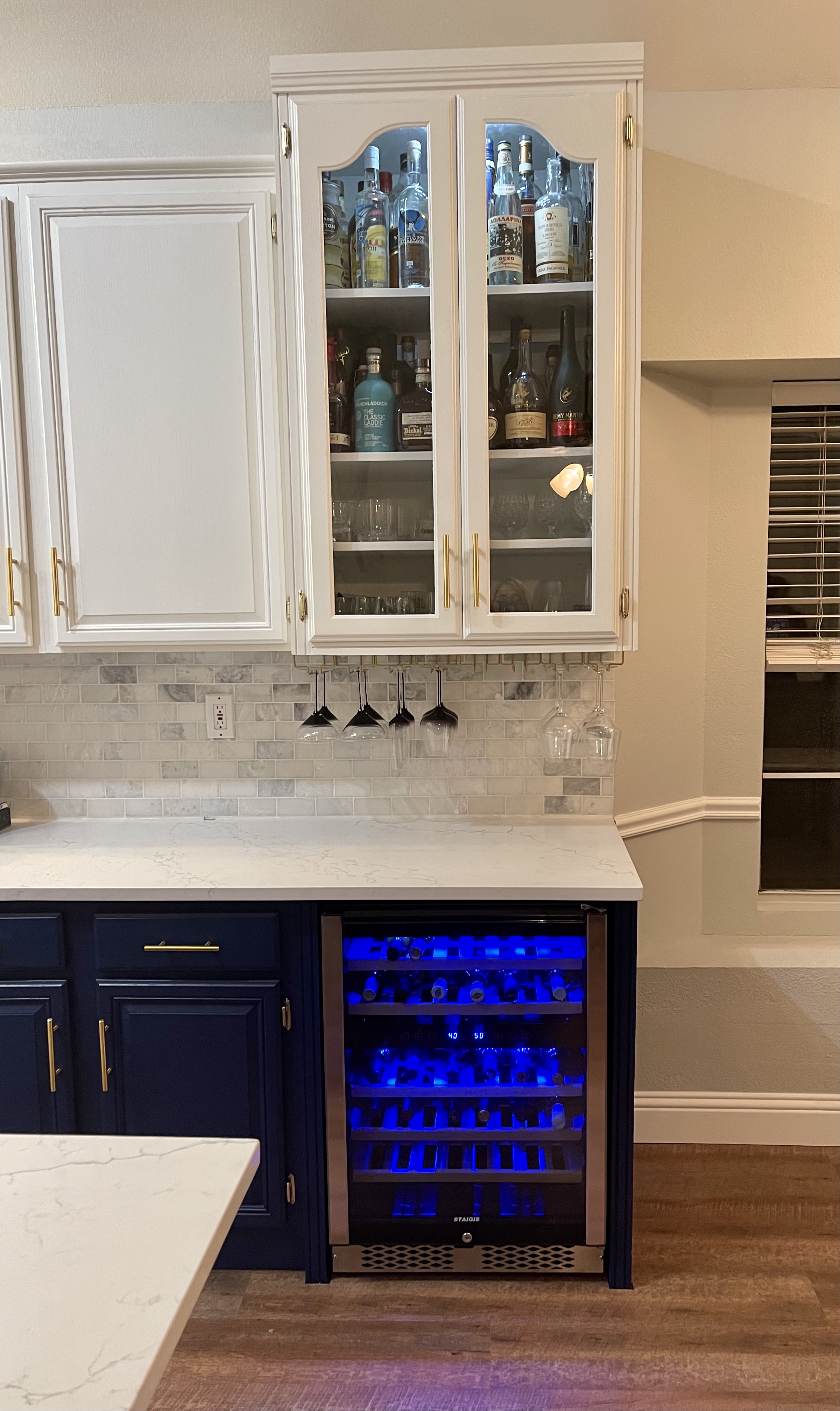 STAIGIS Wine Fridge