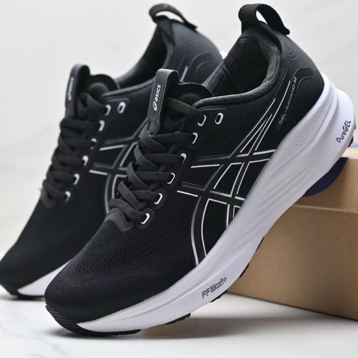 ASICS Gel-Kayano 32