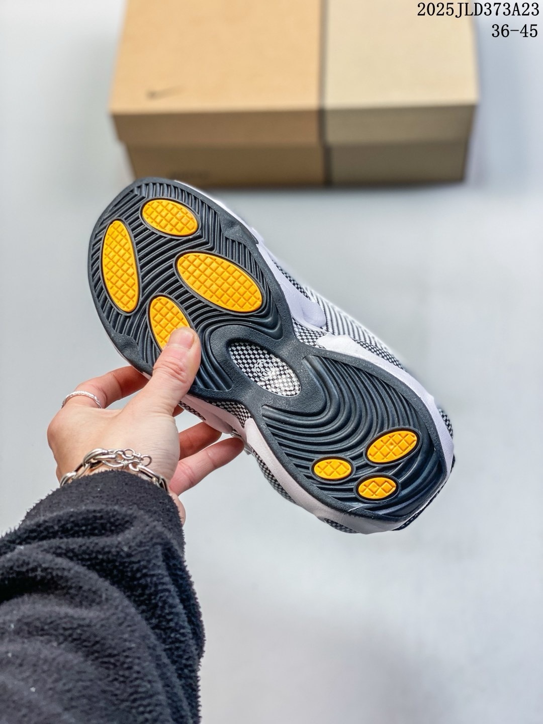 Nike Hot Step