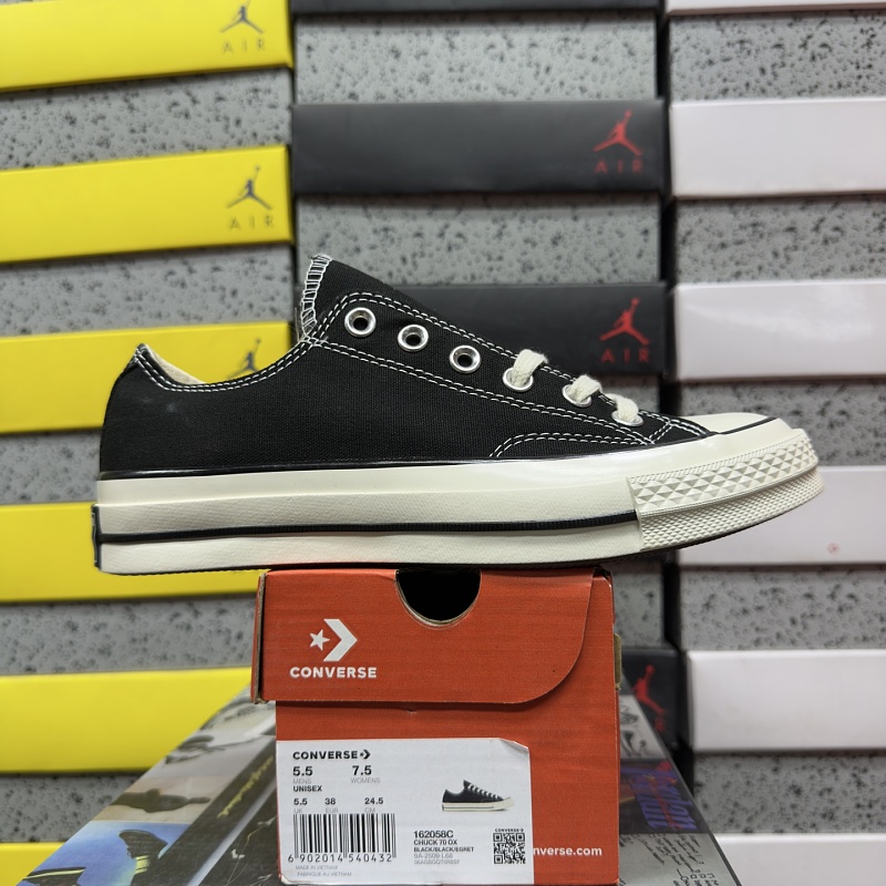 Converse 1970s Black Low Top White Sole