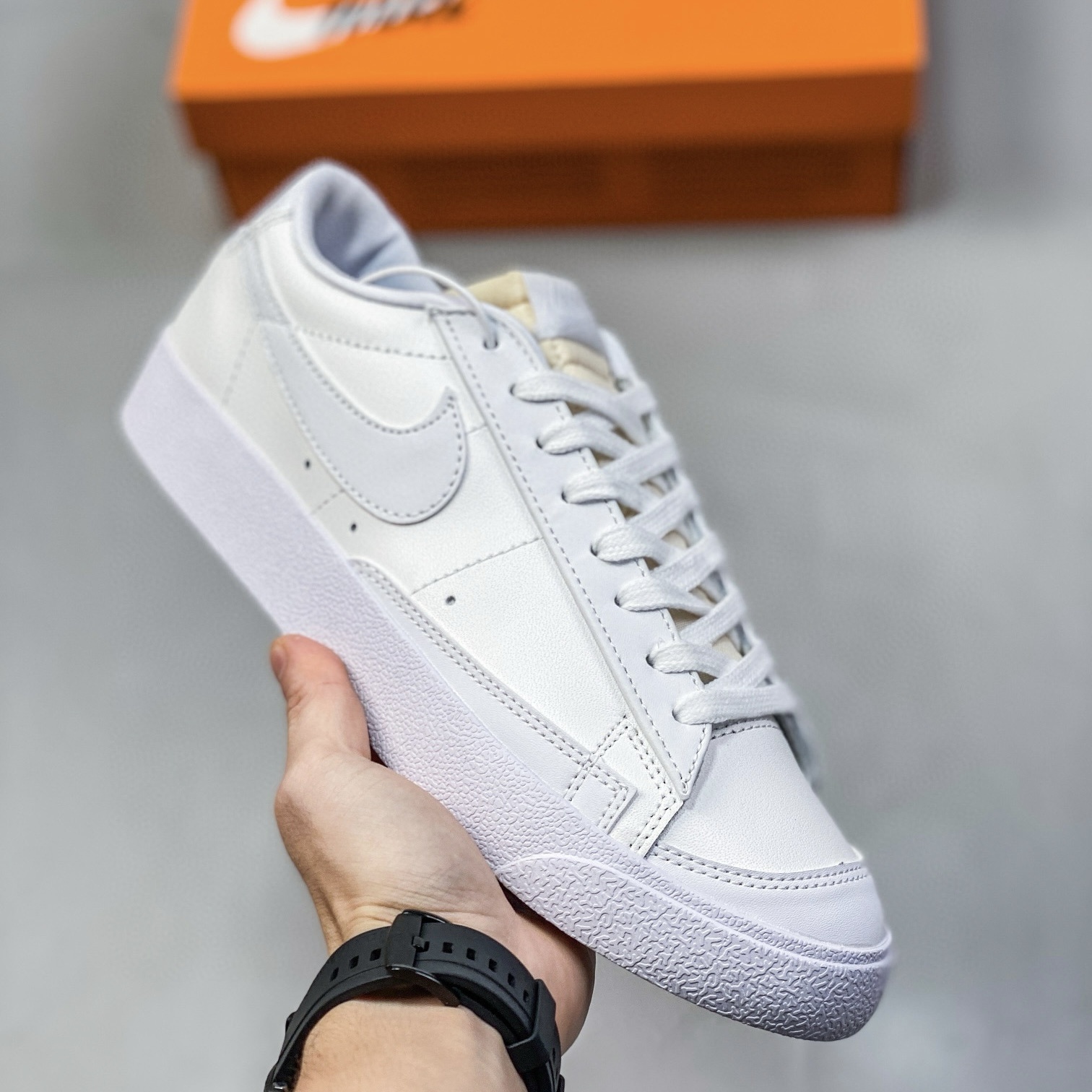 Blazer Low